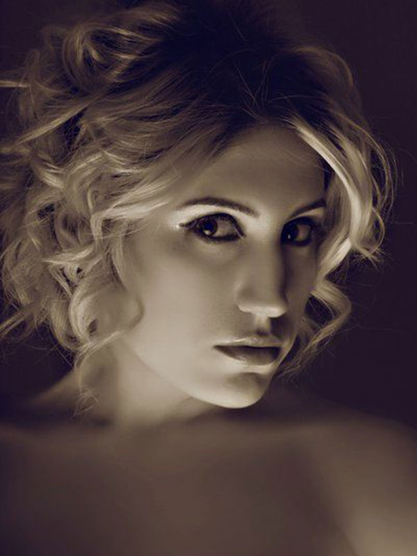 Burçin Onaran Resmi